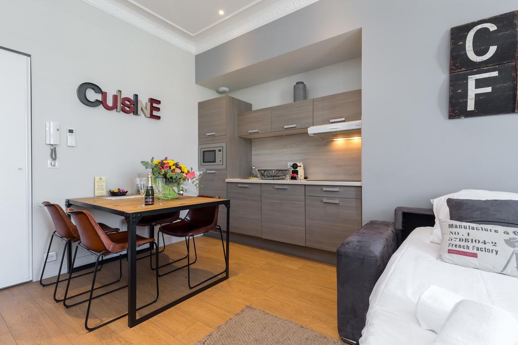 Florella Jean Jaures Apartment Cannes Exteriör bild