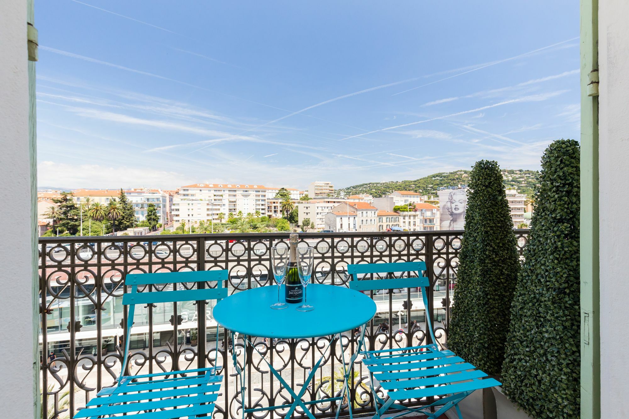 Florella Jean Jaures Apartment Cannes Exteriör bild
